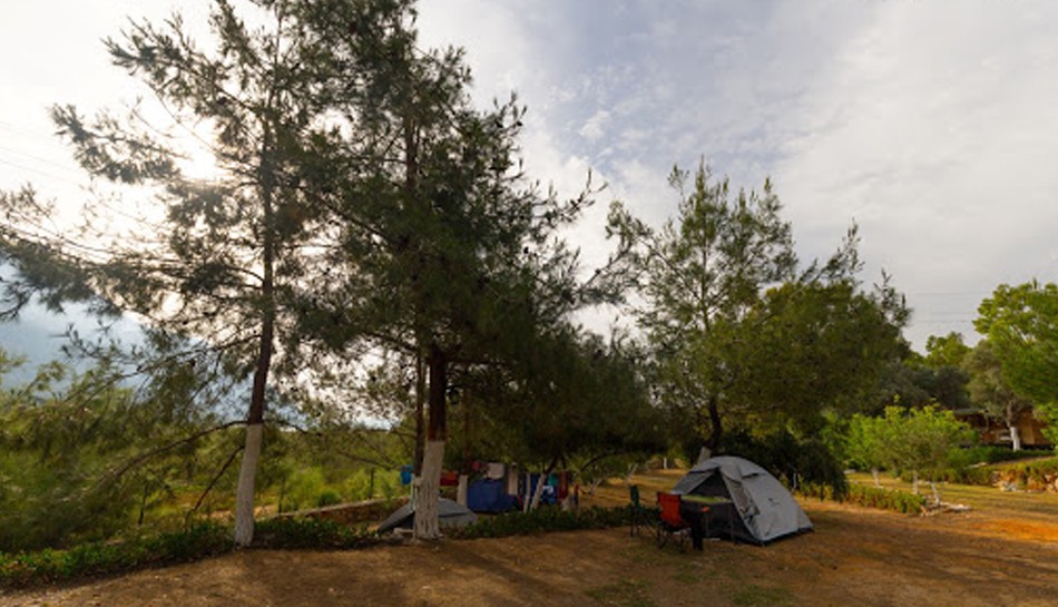 Azmakbaşı Camping